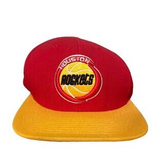 Mitchell & Ness Men’s Red & Yellow Houston Rockets NBA Wool Snapback Hat